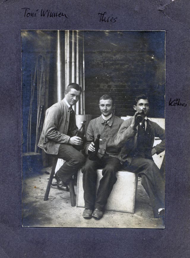1923: Die Brüder Both in ihrer Werkstatt